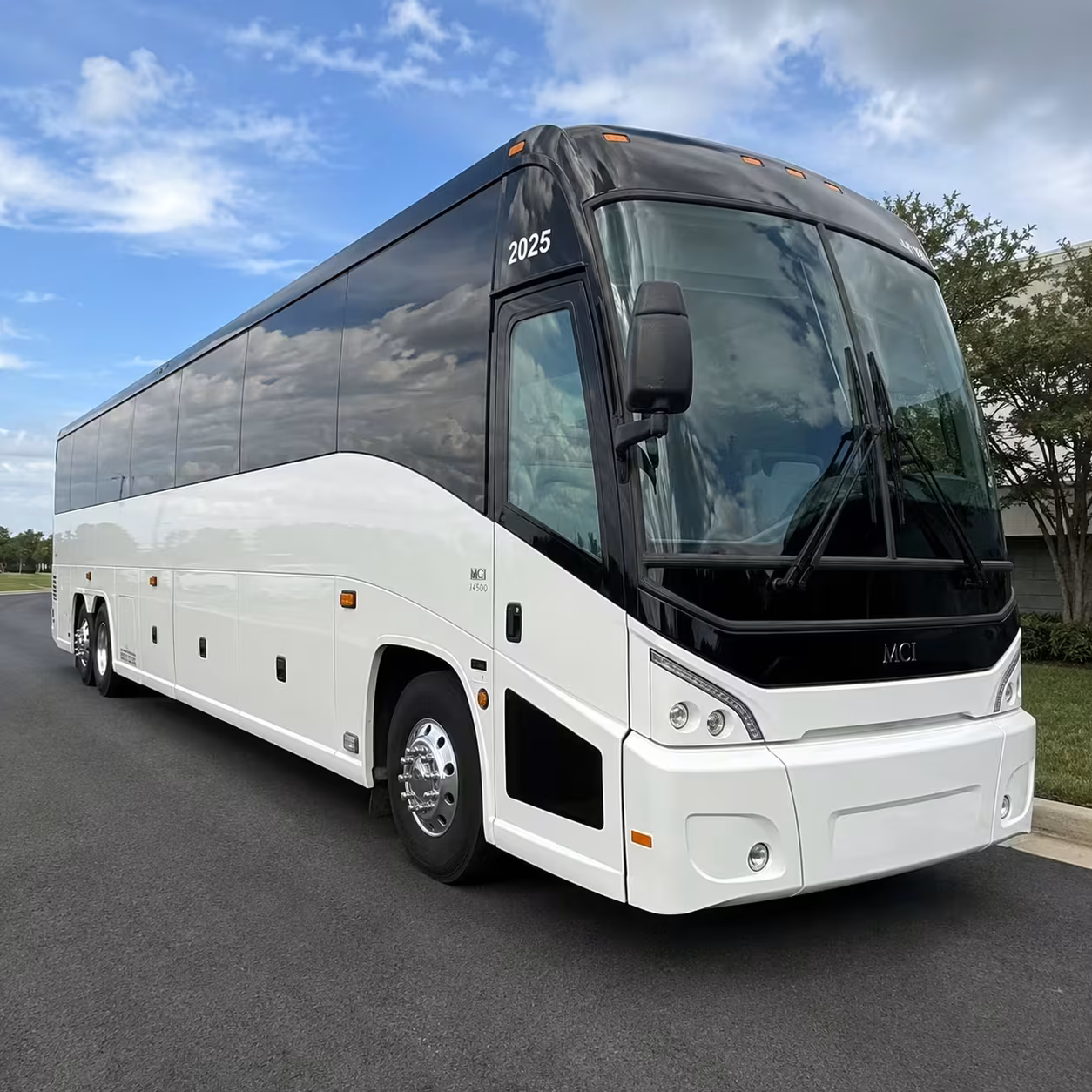 lakewood party bus rentals for crypto com arena concerts
